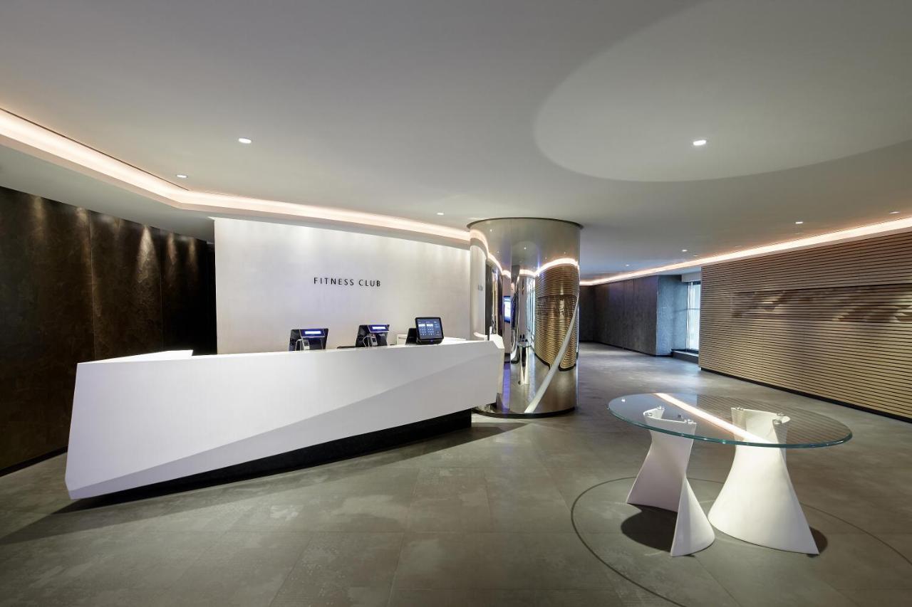 Lotte Executive Tower Hotel